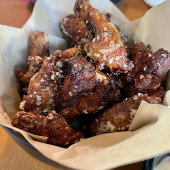 The BEP Corner - Crispy Wings - Garlic Pepper ($13) - Asian Fusion Near Me - Duluth, Georgia