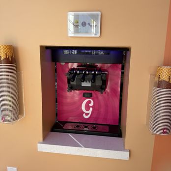 Elite Experience: Gelato Sweetspot - Georgia peach and Apple Pie - Yelp Events Near Me - Poway, California Elite Experience: Gelato Sweetspot - Georgia peach and Apple Pie - Yelp Events Near Me - Poway, California
