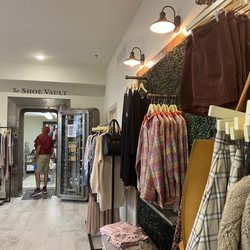 Joy boutique - Inside