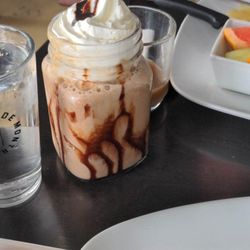 Kitchen 73 - Chocolate fudge banana smoothie