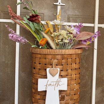 Hobby Lobby - Basket wreath for spring - Hobby Shops Near Me - Santa Ana, California Hobby Lobby - Basket wreath for spring - Hobby Shops Near Me - Santa Ana, California