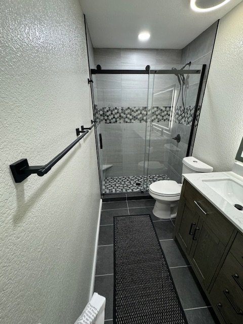 Slide of O'Jibway Construction