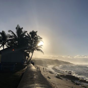 Hookipa Beach Park - Sunset! - Parks Near Me - Paia, Hawaii
