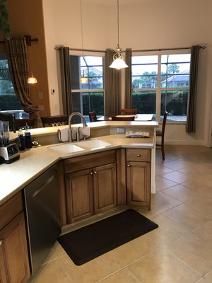 Residential Cleaning Services. Keep your place spick-and-span spotless! - Residential Cleaning Services. Keep your place spick-and-span spotless! Residential Cleaning Services. Keep your place spick-and-span spotless! - Residential Cleaning Services. Keep your place spick-and-span spotless!
