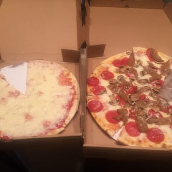 Ciao Bella Pizza - Two circular shaped objects resembling pizza - Italian Near Me - Niceville, Florida Ciao Bella Pizza - Two circular shaped objects resembling pizza - Italian Near Me - Niceville, Florida
