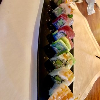 R+D Kitchen - Rainbow Roll Sushi - New American Near Me - Yountville, California R+D Kitchen - Rainbow Roll Sushi - New American Near Me - Yountville, California