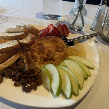Fortun's Kitchen + Bar - Baked Brie - Bars Near Me - La Quinta, California Fortun's Kitchen + Bar - Baked Brie - Bars Near Me - La Quinta, California