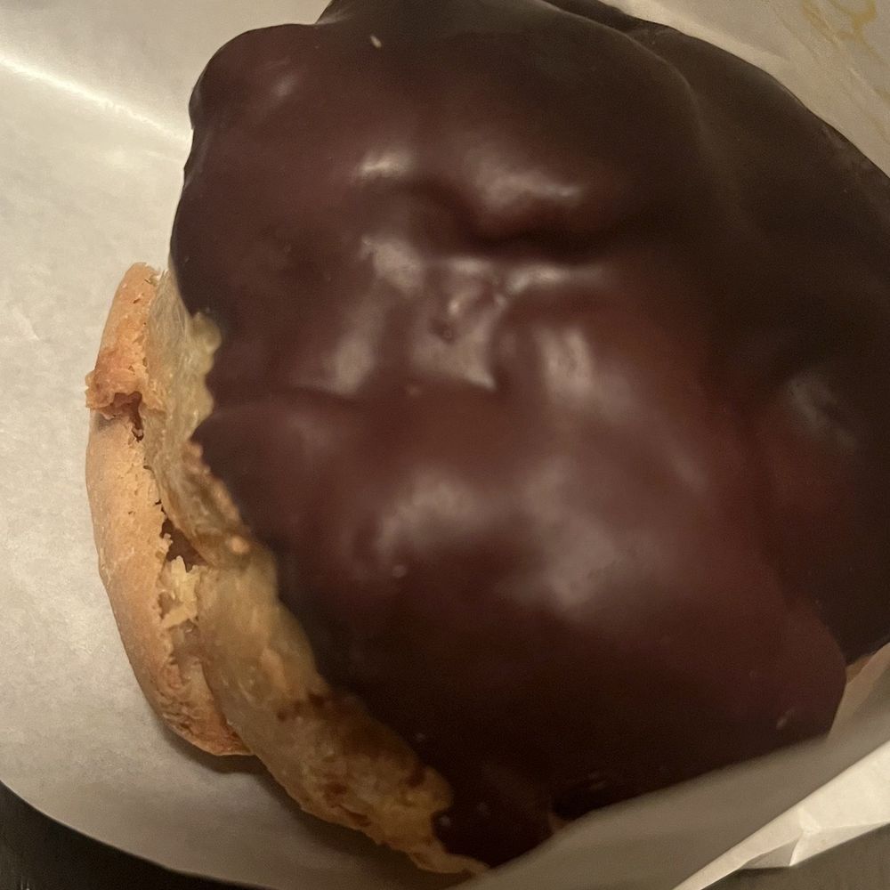 Mochi - Chocolate with chocolate filling - Ice Cream & Frozen Yogurt Near Me - Irvine, California Mochi - Chocolate with chocolate filling - Ice Cream & Frozen Yogurt Near Me - Irvine, California