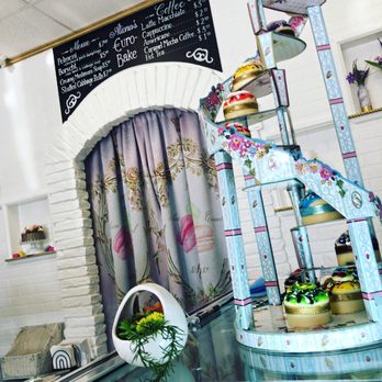 Aliona's €uro-Bake - Bakeries Near Me - Pasco, Washington Aliona's €uro-Bake - Bakeries Near Me - Pasco, Washington