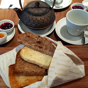 Quotidiano - Italian Near Me - Buenos Aires, C