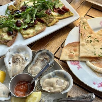 Volo Restaurant Wine Bar - Happy Hour Specials - New American Near Me - Chicago, Illinois Volo Restaurant Wine Bar - Happy Hour Specials - New American Near Me - Chicago, Illinois