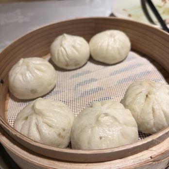 Linglong Soup Dumplings - Dim Sum Near Me - Fountain Valley, California