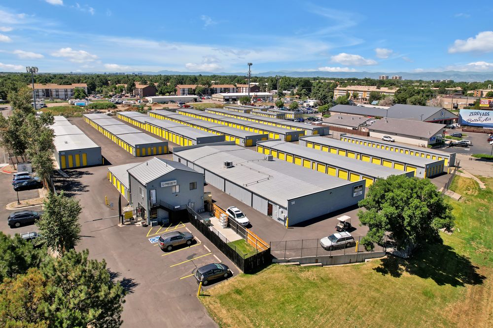 STORAGE KING USA Updated May 2024 15 Photos 9898 E Alameda Ave