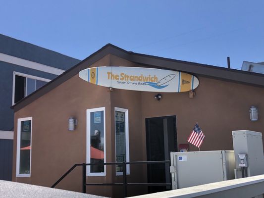 The Strandwich by null