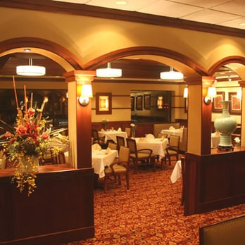 China Sky - Dinning Room - Chinese Near Me - Winchester, Massachusetts China Sky - Dinning Room - Chinese Near Me - Winchester, Massachusetts