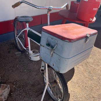 Dot's Diner - Diners Near Me - Bisbee, Arizona