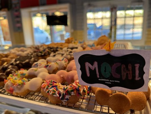 San Carlos Chuck's Donuts by null