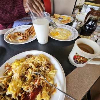 Waffle House - Hard grits, 2 sets of eggs, cause the first order was wrong, anorexic waffle, and hard hash browns. - Diners Near Me - Montgomery, Alabama Waffle House - Hard grits, 2 sets of eggs, cause the first order was wrong, anorexic waffle, and hard hash browns. - Diners Near Me - Montgomery, Alabama