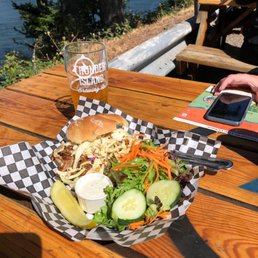 Pulled Pork Sandwich Pulled Pork Sandwich