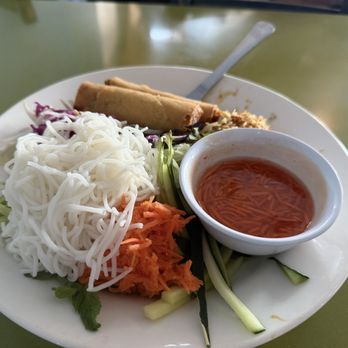 Fuzion Five - Bún - Vermicelli Noodles Salad - Vietnamese Near Me - Palm Springs, California Fuzion Five - Bún - Vermicelli Noodles Salad - Vietnamese Near Me - Palm Springs, California