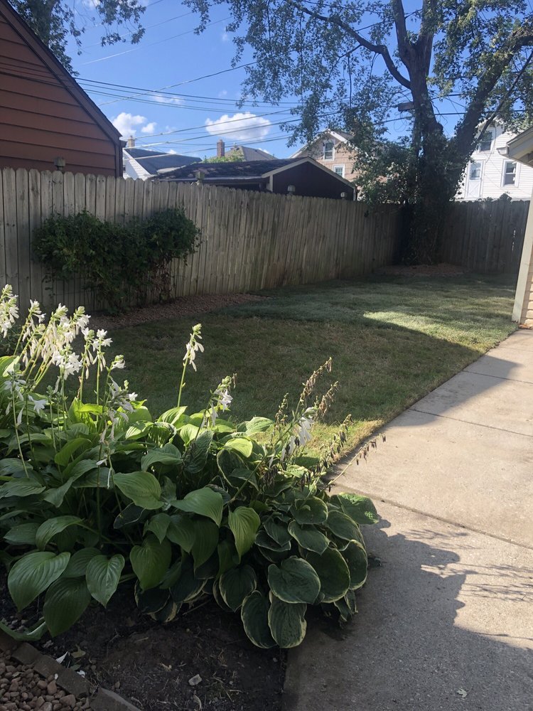 INFINITY LANDSCAPING & SNOWPLOWING 310 Floradale Ave, Tonawanda, New