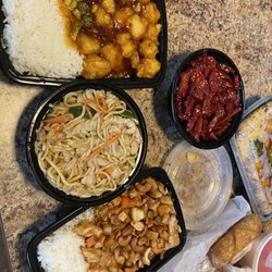China Inn - White meat general tsos, cashew chicken, chicken lo Mein, boneless spare ribs, egg roll