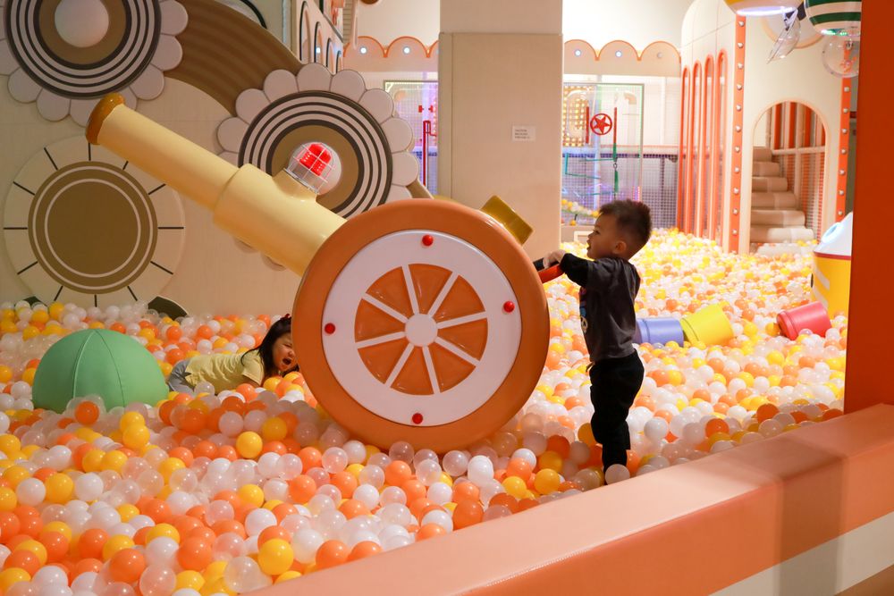 HappyKids Indoor Playground Logo