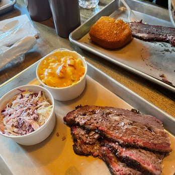 Hometown Bar-B-Que - BRISKET, HOMETOWN SLAW, MAC & CHEESE - Barbeque Near Me - Brooklyn, New York