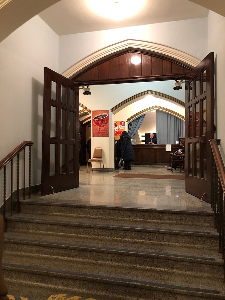 THE SPOTLIGHT THEATRE 1800 7th Ave, Moline, Illinois Performing