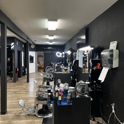 OC's Shave Parlor