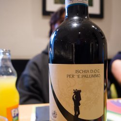 Pizzeria Salvo - Amazing local wine
