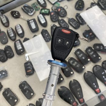 AC Lock & Key - Rekeyed ignition lock cylinder - Keys & Locksmiths Near Me - El Monte, California AC Lock & Key - Rekeyed ignition lock cylinder - Keys & Locksmiths Near Me - El Monte, California