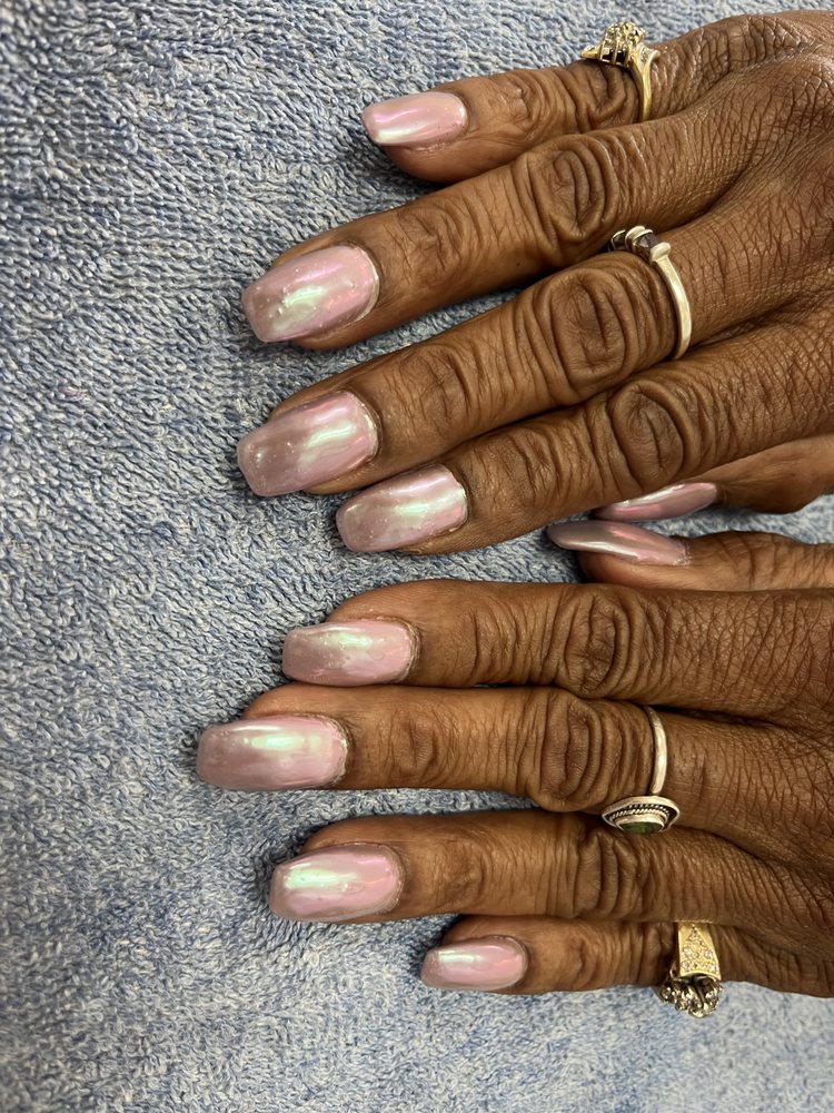 Premier Nails and Spa