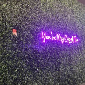 Boba Luv - Vine wall - Bubble Tea Near Me - Orem, Utah