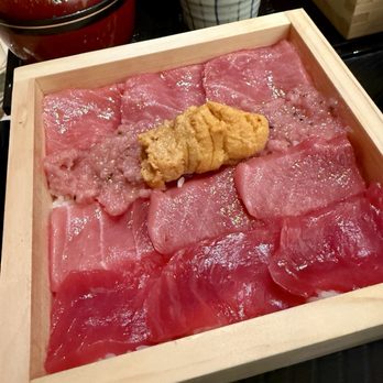 Umeko - Tuna don with uni - Japanese Near Me - New York, New York