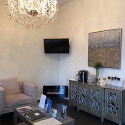 Esthetique Skin and Body - Reception Area