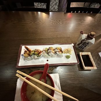 Kabuki Sushi - Shrimp Tempura Roll and Miso Soup - Sushi Bars Near Me - Philadelphia, Pennsylvania