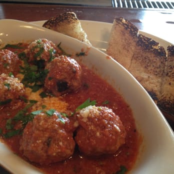 Bungalow Bar - Small but delicious - American Near Me - Seaside, New York Bungalow Bar - Small but delicious - American Near Me - Seaside, New York