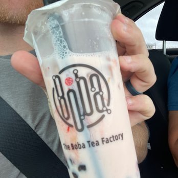 The Boba Tea Factory - Strawberry Puree Milk with Boba - Bubble Tea Near Me - Wilmington, North Carolina The Boba Tea Factory - Strawberry Puree Milk with Boba - Bubble Tea Near Me - Wilmington, North Carolina