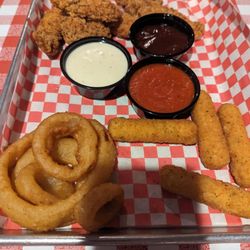 Aurelio's Pizza - Very small appetizer platter for 17.00!
