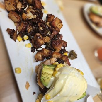 Westville Dumbo - Cali Benny with salmon and home fries - Comfort Food Near Me - Brooklyn, New York Westville Dumbo - Cali Benny with salmon and home fries - Comfort Food Near Me - Brooklyn, New York