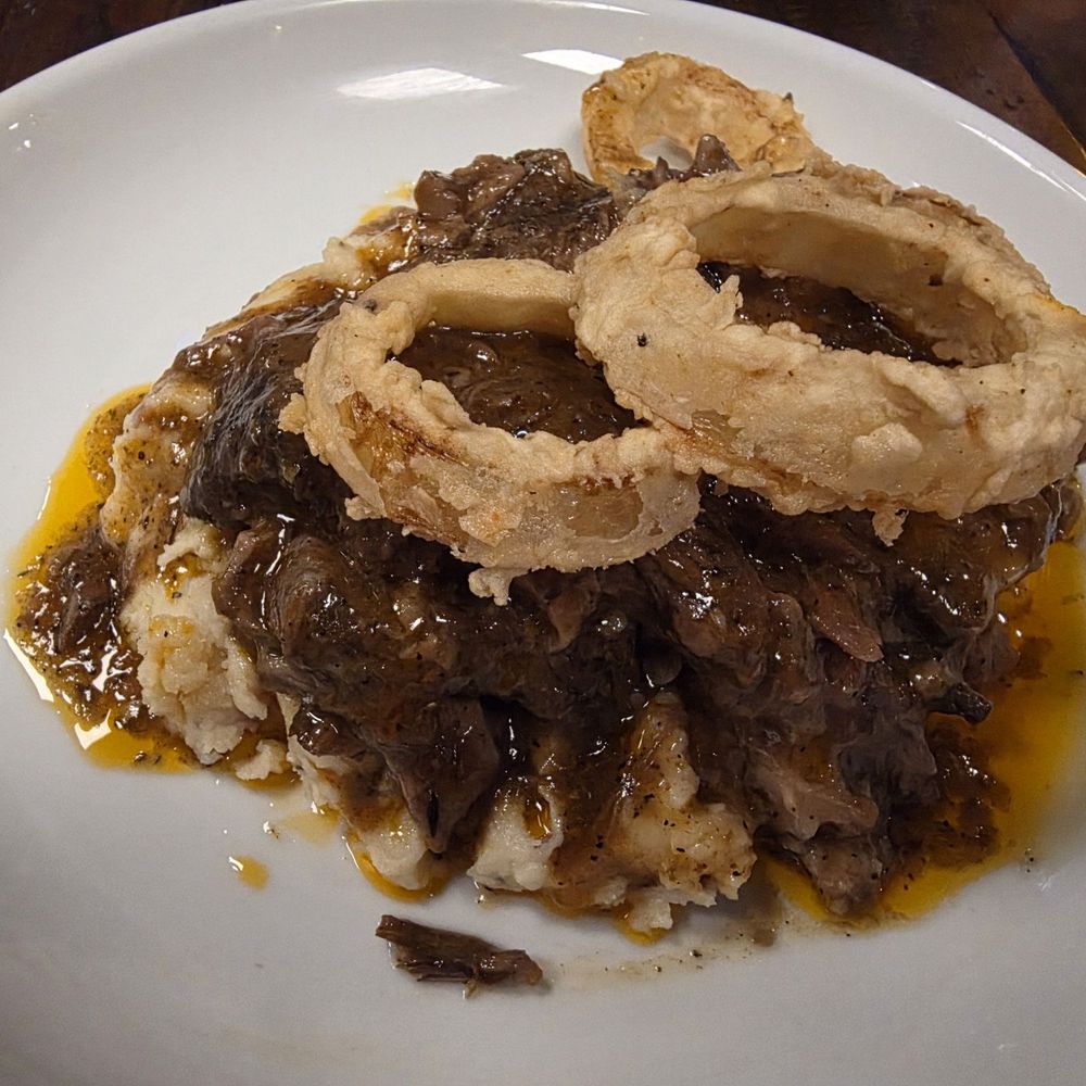 CraftWay Kitchen - Short ribs over mashed potatoes.  Delicious - New American Near Me - Southlake, Texas