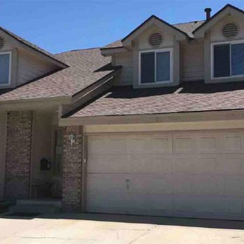 Sheppards Total Exteriors - Front of house before - Roofing Near Me - Littleton, Colorado Sheppards Total Exteriors - Front of house before - Roofing Near Me - Littleton, Colorado