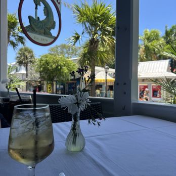 Bagatelle - Outside view - Seafood Near Me - Key West, Florida