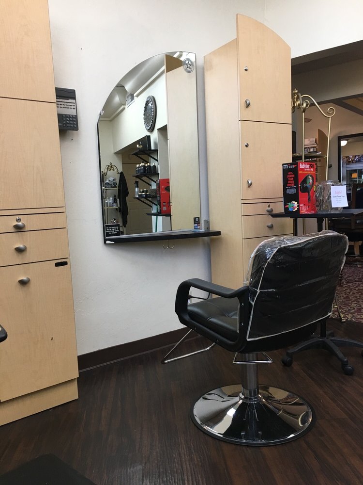 LA TI DA SALON & BOUTIQUE CLOSED 59 Photos & 30 Reviews 2025 18th St, Bakersfield