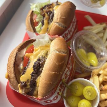 In-N-Out Burger - Burgers Near Me - Glendale, California