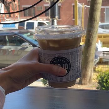 Mojo Coffee Company - Window Area - Coffee & Tea Near Me - Hoboken, New Jersey Mojo Coffee Company - Window Area - Coffee & Tea Near Me - Hoboken, New Jersey