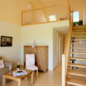 Hotel Alte Schule - Unsere neu erbaute Hochzeitsscheune beherbergt 10 Maisonnettenzimmer. - Hotels Near Me - Feldberger Seenlandschaft, MV Hotel Alte Schule - Unsere neu erbaute Hochzeitsscheune beherbergt 10 Maisonnettenzimmer. - Hotels Near Me - Feldberger Seenlandschaft, MV