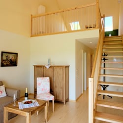 Hotel Alte Schule - Unsere neu erbaute Hochzeitsscheune beherbergt 10 Maisonnettenzimmer.