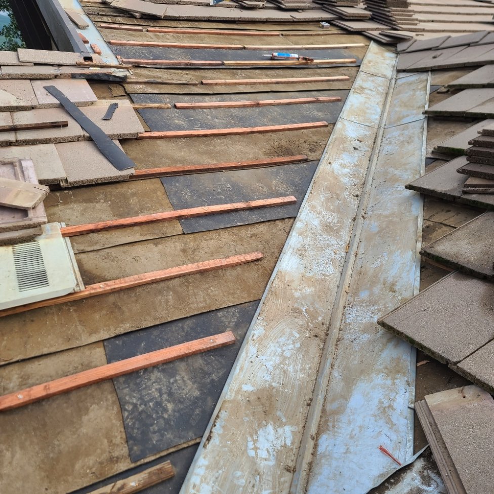 Slide of Virtue Roofing